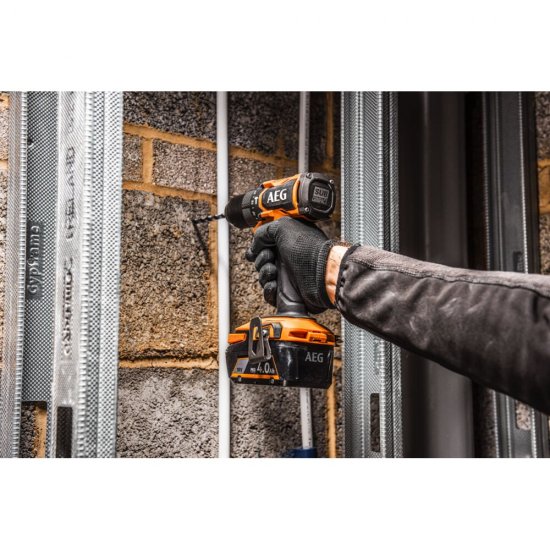 Ударная дрель-шуруповерт AEG BSB18SBL2-0