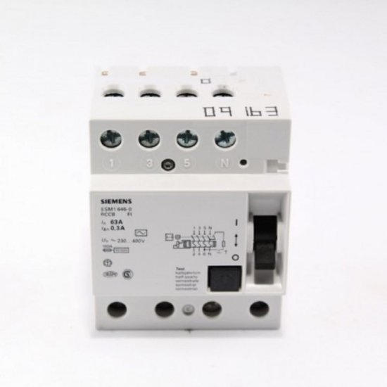 Устройство защитного отключения Siemens 5SM16460