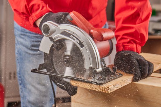 Пила циркулярная сетевая Elitech ПД 15-65, 1500 Вт, 185 мм