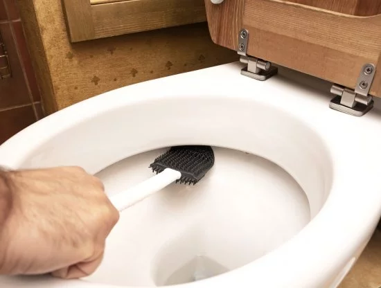 Ёршик для унитаза Idea Делит M5028 цвет белый