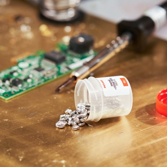 Припой Rexant Сплав Розе Sn25 Pb25 Bi50 50 г (09-3490)