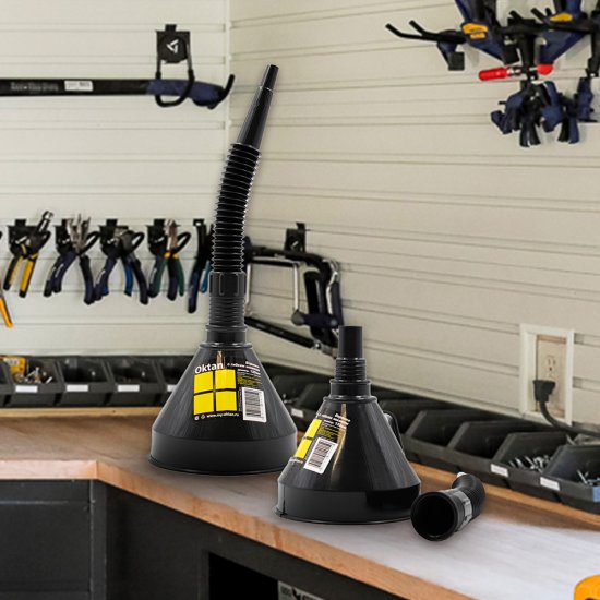 Воронка Oktan d135 мм пластиковая с гибким наконечником