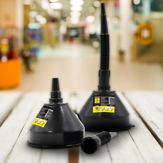 Воронка Oktan d160 мм пластиковая с гибким наконечником