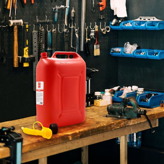 Канистра для технических жидкостей Oktan 25 л пластиковая красная