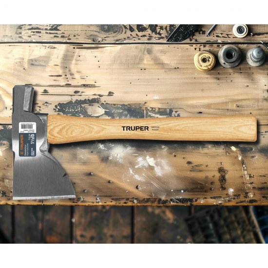 Топор хозяйственный кованый Truper (14952) деревянная рукоятка 360 мм 0,9 кг с бойком