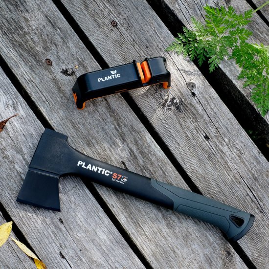 Топор универсальный Plantic Light (27461-01) фибергласовая рукоятка 0,82 кг