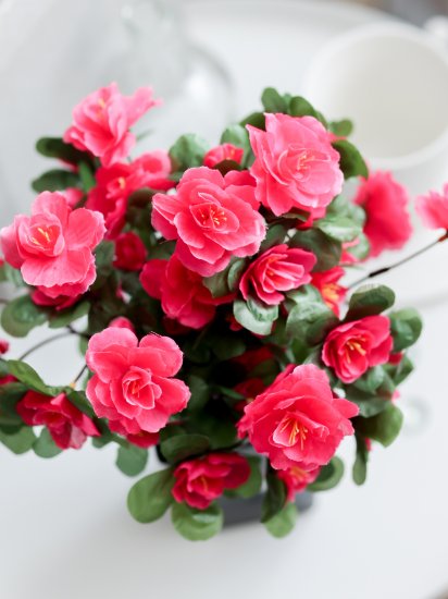 Искусственное растение в горшке азалия h30 см цвет малиновый