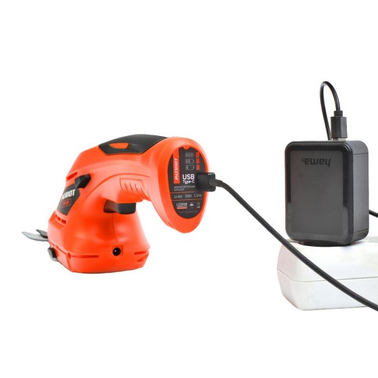 Ножницы аккумуляторные для травы и кустов Patriot Optima CSH 361 3,6В 1,3Ач Li-Ion с телескопической рукояткой 1 АКБ и ЗУ (250203601)