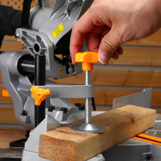 Пила торцовочная сетевая Deko DKMS255, 2300 Вт, 255 мм