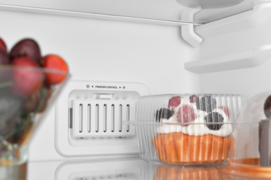 Холодильник двухкамерный Indesit ITR 4180 W 60x185x64 см цвет белый