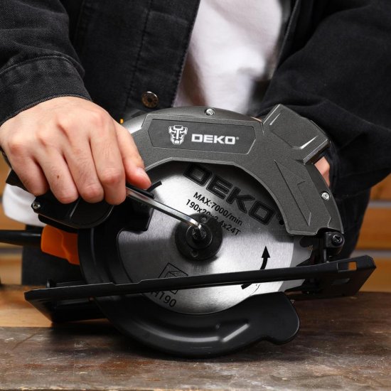 Пила циркулярная сетевая Deko DKCS1900, 1900 Вт, 190 мм