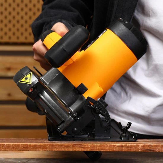 Пила циркулярная сетевая Deko DKCS1900, 1900 Вт, 190 мм