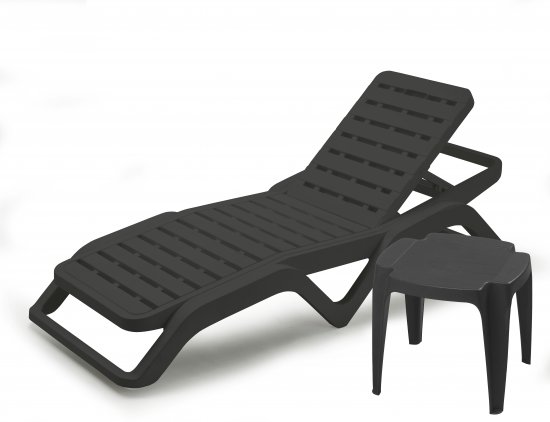 Столик для шезлонга