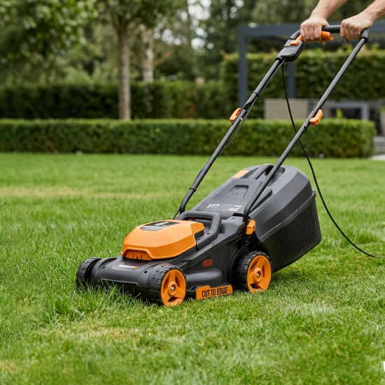 Газонокосилка аккумуляторная бесщеточная Worx WP733E 20 В 30 см 1x4 Ач АКБ и ЗУ входит в комплект