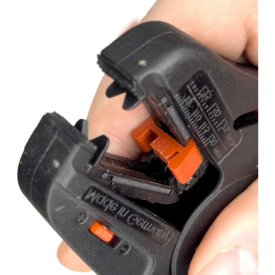 Сменные ножи для клещей для снятия изоляции 0.14-10 мм, V-образные Felo 58320240