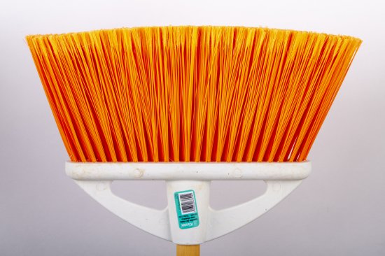 Щетка для уборки Klintek 57051 137 см, дерево/ПВХ