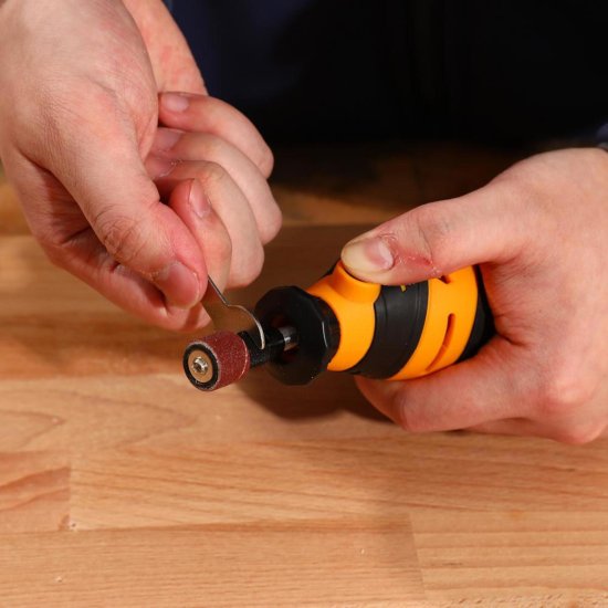 Гравер сетевой Deko ZKRT200E, 200 Вт и набор насадок 43 шт.