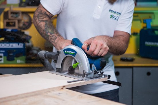 Пила циркулярная сетевая Rockfield RF160CS, 1600 Вт, 190 мм