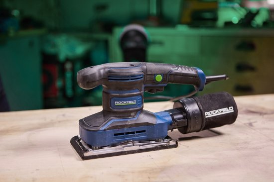 Вибрационная шлифмашина сетевая Rockfield RF26FS, 260 Вт, 90x187 мм