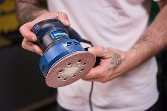 Эксцентриковая шлифмашина сетевая Rockfield RF40OS, 400 Вт, 125 мм