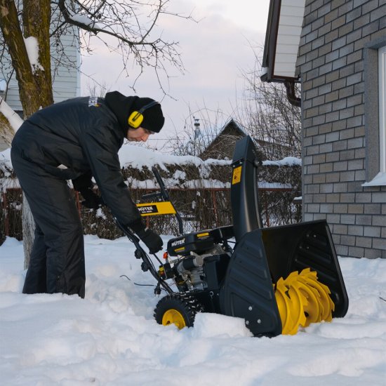 Снегоуборщик бензиновый Huter 4800E (70/7/16)