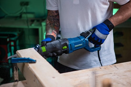 Пила сабельная сетевая Rockfield RF120RS, 1200 Вт