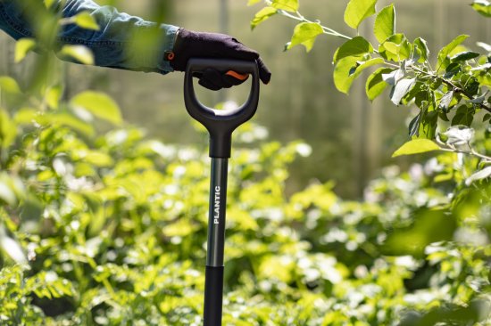 Лопата штыковая Plantic Terra Pro 121 см 11002-01