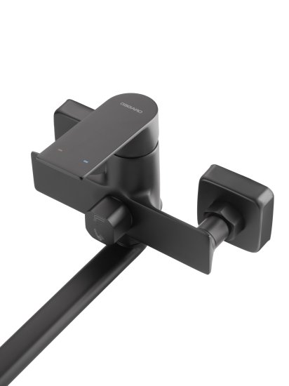 Смеситель для ванны Osgard Endi однорычажный универсальный с лейкой и шлангом цвет черный матовый