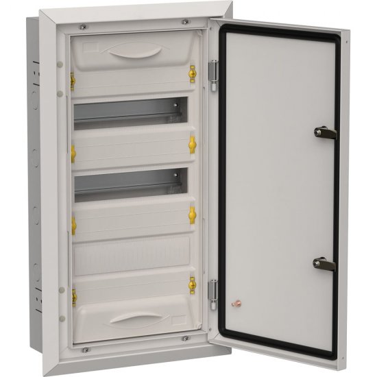 Металлический корпус IEK titan 5 щрв-36