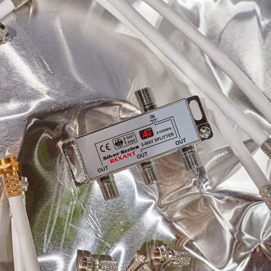 ТВ делитель Rexant 3 F-выхода +4 F-разъема (05-6102)