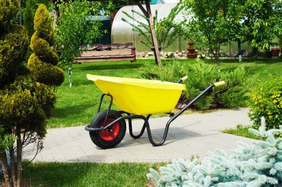 Тачка садовая одноколесная 175 кг/110 л