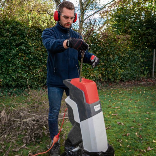 Измельчитель садовый электрический Sterwins 2500 Вт