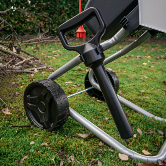 Измельчитель садовый электрический Sterwins 2500 Вт