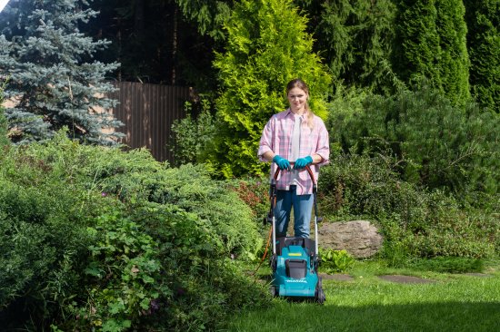Газонокосилка электрическая Makita ELM3720 1400 Вт, 37 см