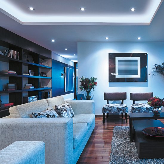 Светодиодная лента Apeyron LED COB 24В 10 мм 5м 14 Вт/м 60диод/м 1200 лм/м 6500 К холодный белый свет