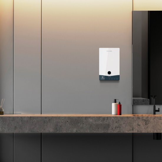 Водонагреватель проточный Royal Thermo NPX 8 Multiflow электрический 8,8 кВт вертикальный