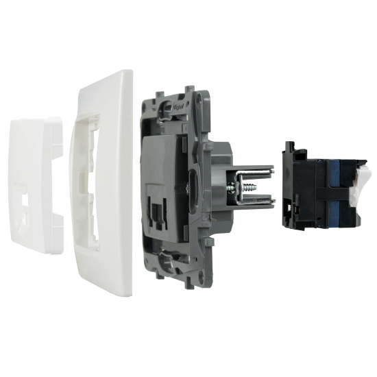 Розетка компьютерная RJ45 категория 6 UTP - Legrand Etika - белый
