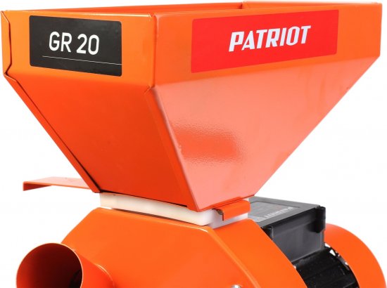 Измельчитель электрический Patriot GR20 для кормов 1800 Вт