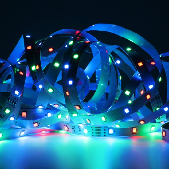 Комплект светодиодной ленты для контурной подсветки Camelion 220В 10 мм 15.8м 12 Вт/м 18диод/м 3000 К RGBW