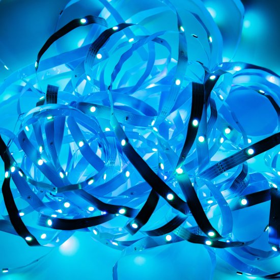 Комплект светодиодной ленты для контурной подсветки Camelion 220В 10 мм 20м 12 Вт/м 18диод/м 3000 К RGBW