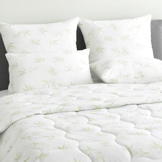 Подушка 70х70 см бамбук Волшебная Ночь (730681)