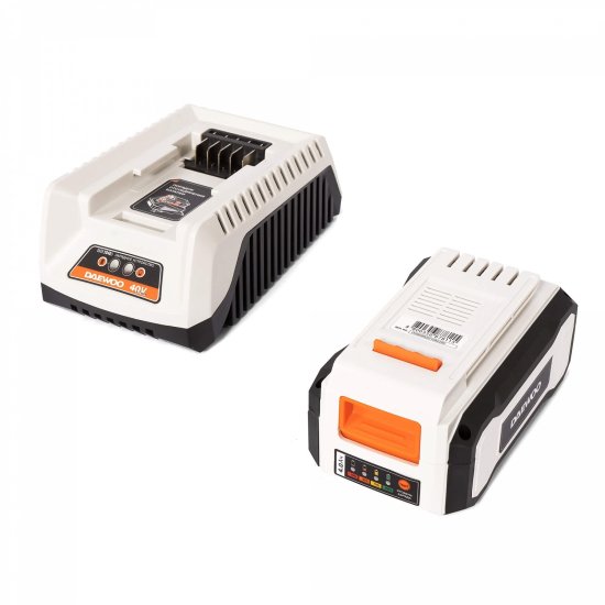 Снегоуборщик аккумуляторный DAEWOO Бесщёточный DAST 5040Li 46 см 40 В 1x4 Ач АКБ и ЗУ в комплекте