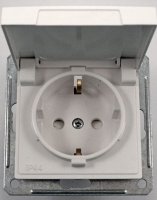 Розетка встраиваемая Systeme Electric Aqua W59 с заземлением с защитной шторкой цвет белый