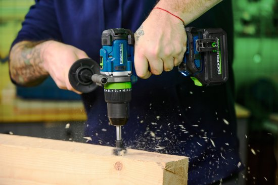 Дрель-шуруповерт аккумуляторная ударная бесщеточная Rockfield RF2094BK, 20 В Li-ion 4 Ач