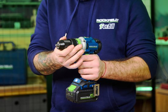 Дрель-шуруповерт аккумуляторная ударная бесщеточная Rockfield RF2094BK, 20 В Li-ion 4 Ач