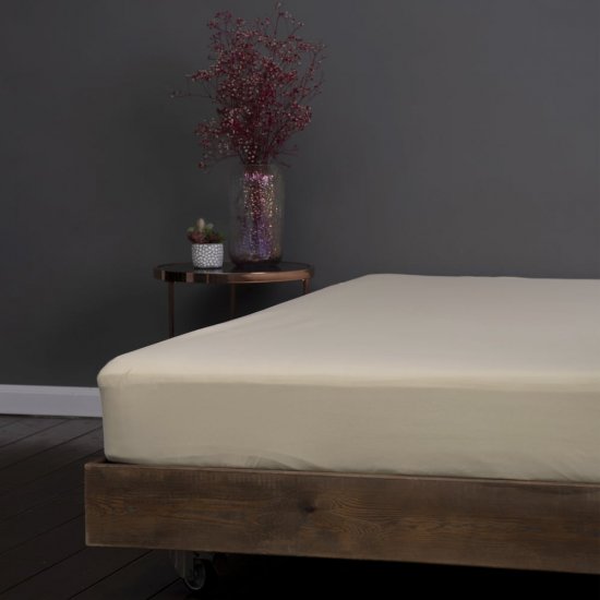 Простыня на резинке KUPU-KUPU VIOLETT