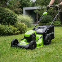 Газонокосилка аккумуляторная бесщеточная GreenWorks 2514407UB 40 В 46 см 1x4 Ач АКБ и ЗУ входит в комплект