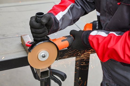 УШМ аккумуляторная бесщеточная Спец БШУ-21Б, 21 В Li-Ion 2x4 Ач, 125 мм