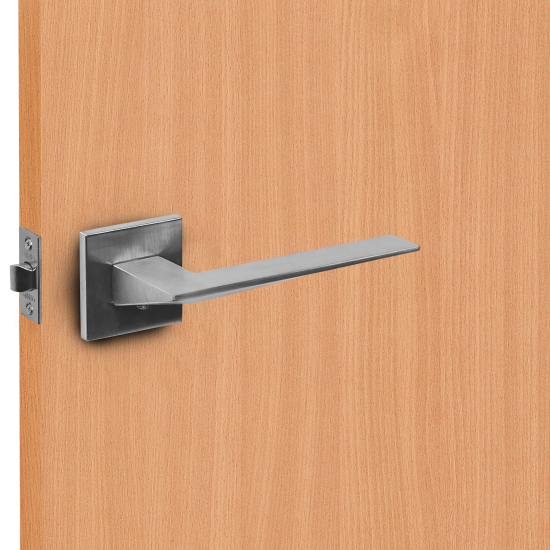 Дверные ручки Punto Ilusion без запирания цвет матовый хром