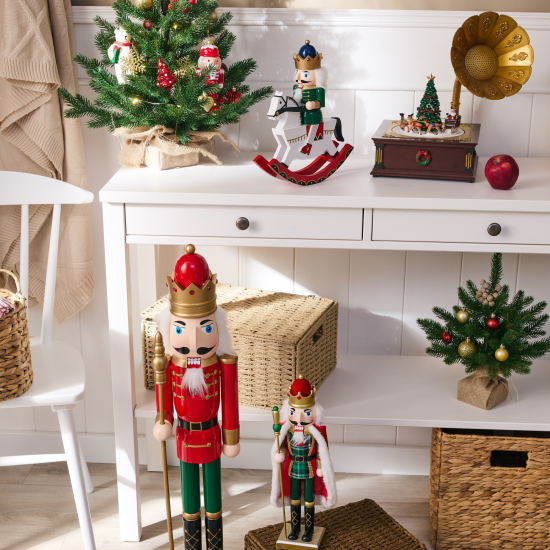 Декоративная фигура Щелкунчик на коне 30x24.5 см красный